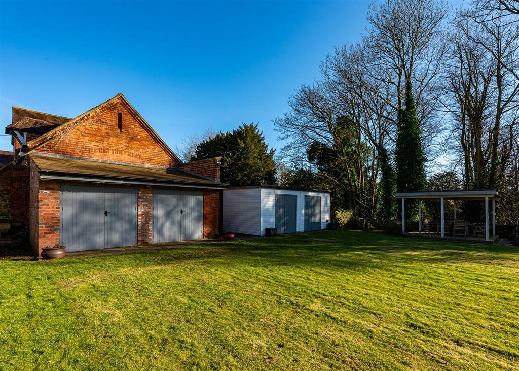 St Cuthberts House-external6.jpg