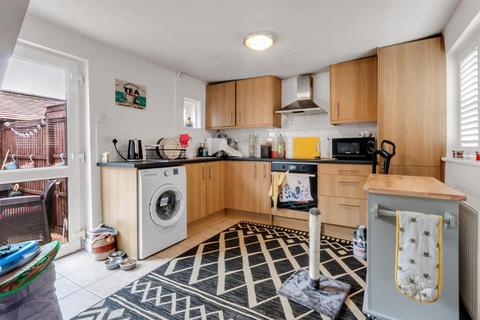 2 bedroom cottage for sale, Merstow Place, Evesham, Worcestershire