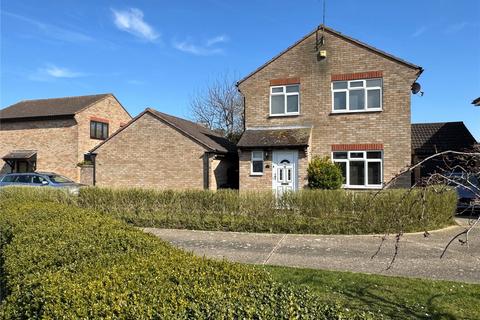 3 Bisley Close, Clacton-on-sea, CO16 8XS