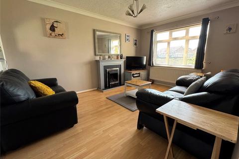 3 Bisley Close, Clacton-on-sea, CO16 8XS