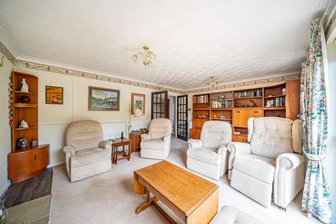7 Meadow View, Whitchurch, RG28 7BL
