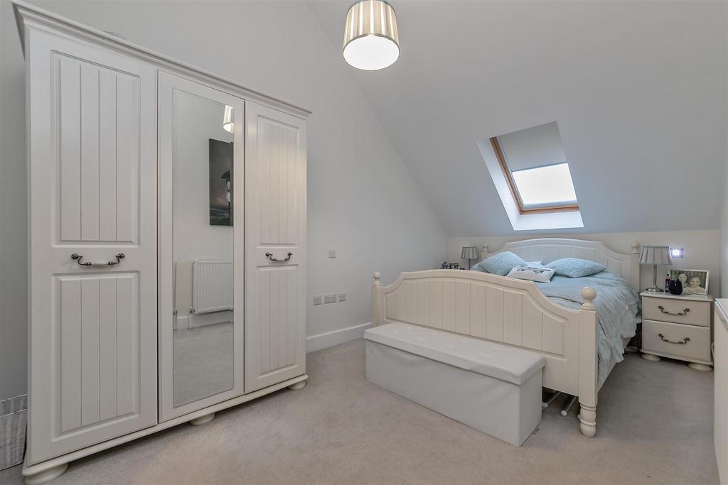 6 Damson Close-26.jpg