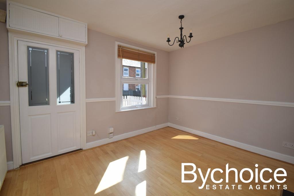 Living Room.JPG