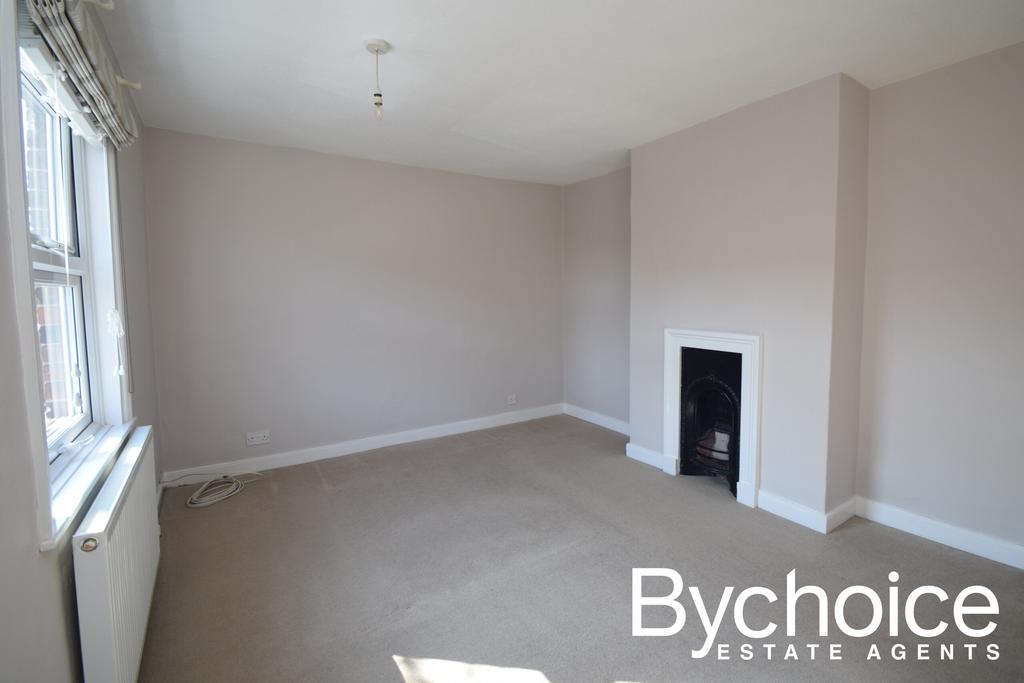 Main Bedroom.JPG