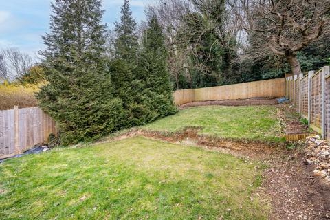 2 Roffey Close, Purley, CR8 4BH