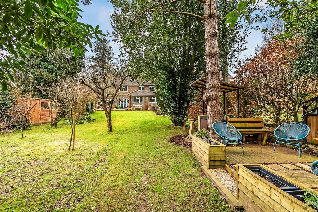 3-Woodhurst-Lane-30.jpg