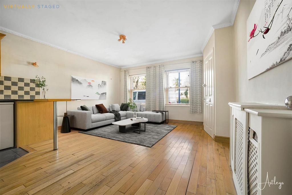 Kitchen/Living Area