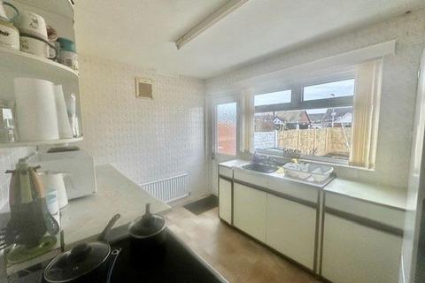 2 bedroom bungalow for sale, Kelverdale Road, Thornton-Cleveleys, Lancashire, FY5 3DL
