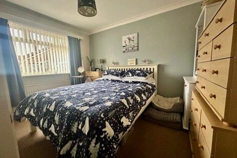 2 bedroom bungalow for sale, Kelverdale Road, Thornton-Cleveleys, Lancashire, FY5 3DL