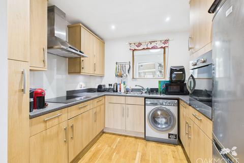 1 bedroom apartment for sale, Dreywood Court, Romford