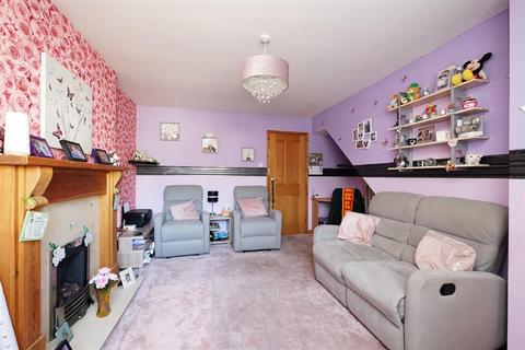 17 William Close, Dalton-in-furness, LA15 8JD