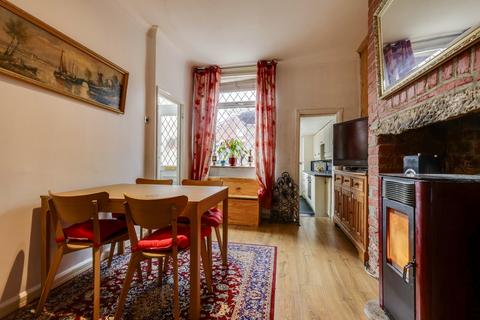 3 bedroom end of terrace house for sale, Airedale View, Rodley, Leeds, West Yorkshire, LS13