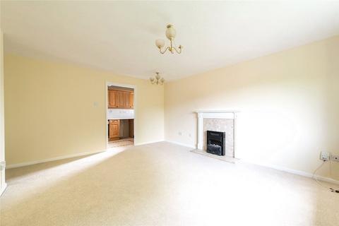 2 bedroom flat to rent, Lindisfarne Gardens, Maidstone, Kent, ME16