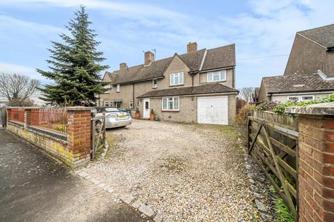 undefined, Haddenham,  Buckinghamshire,  HP17