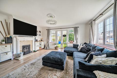 3 bedroom detached house for sale, Manor Close, Bracknell, Berkshire