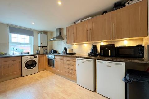 2 bedroom flat for sale, Limborough Road, Wantage, OX12