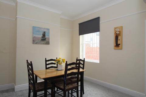 3 bedroom terraced house to rent, Wellsted Street, Hull HU3