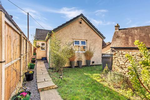 1 bedroom detached bungalow for sale, The Square, Milnthorpe, LA7