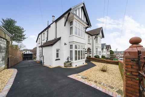 4 bedroom semi-detached house for sale, Harries Avenue, Llanelli