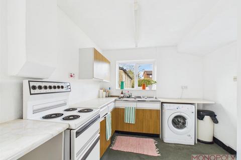 3 bedroom semi-detached house for sale, Box Lane, Wrexham