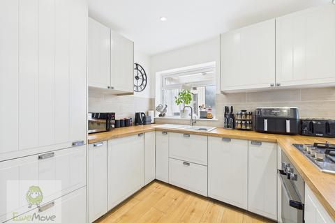 20 Chestnut Road, Rochester, ME2 2LH