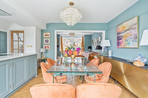 3 bedroom semi-detached house for sale, Manor Way, North Harrow HA2
