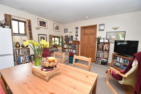2 bedroom barn conversion to rent, Pynes Farm, Poltimore, Exeter