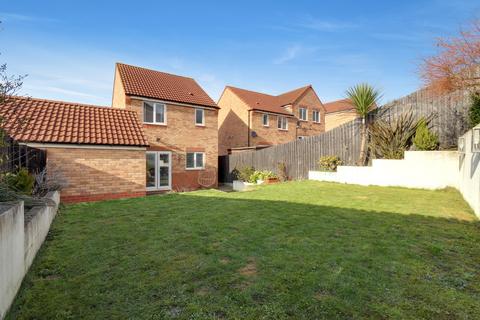 14 Arnall Close, Knottingley, WF11 0EL