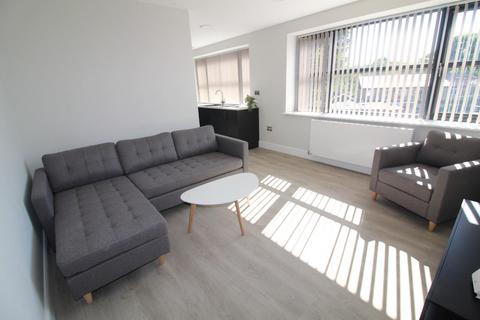 2 bedroom flat to rent, Park Square, Pudsey
