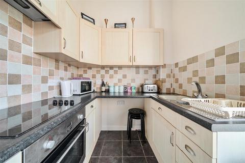 undefined, Fortuneswell, Portland