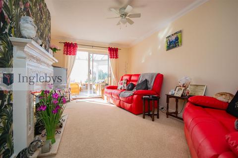 41 Cattersty Way, Brotton, Saltburn-by-the-sea, TS12 2UH