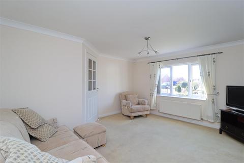 31 Acacia Close, Worksop, S80 3RD