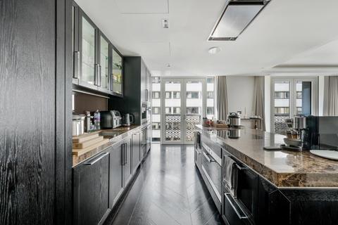 3 bedroom apartment for sale, Gladstone House, London, WC2R