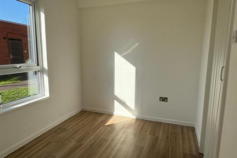 1 bedroom flat to rent, Flat 7, Glencroft Court, Knightsbridge Road