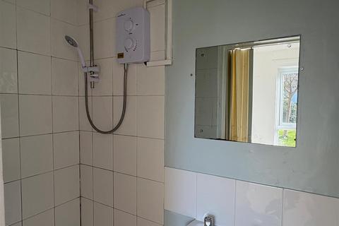 1 bedroom flat to rent, Flat 7, Glencroft Court, Knightsbridge Road