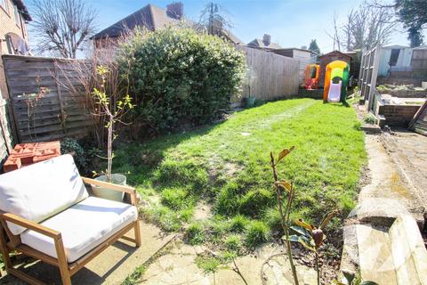 170 Gregory Crescent, London, SE9 5RT