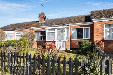 2 bedroom terraced bungalow for sale, Lloyds Avenue, Kessingland