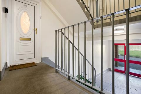 6a Castle Way, Cumbernauld, Glasgow, G67 2BX