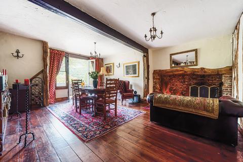 3 bedroom semi-detached house for sale, Highsted Road, Sittingbourne, Kent, ME10
