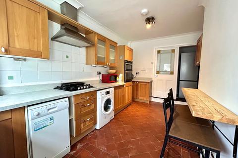 3 bedroom terraced house to rent, Australia Road, Cardiff, CF14