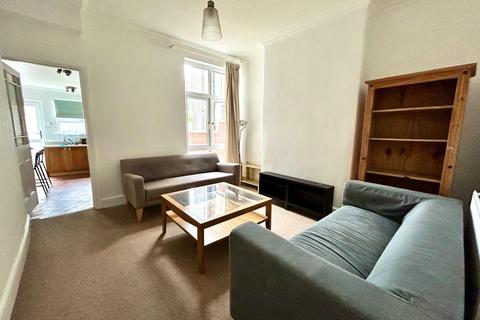 3 bedroom terraced house to rent, Australia Road, Cardiff, CF14