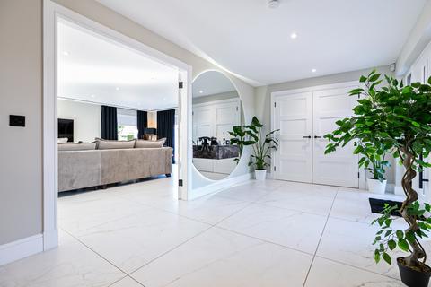 3 bedroom detached bungalow for sale, Douglas Gardens, Uddingston, Glasgow, South Lanarkshire, G71 7HB