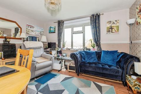85 Rough Rew, Dorking, RH4 2PA