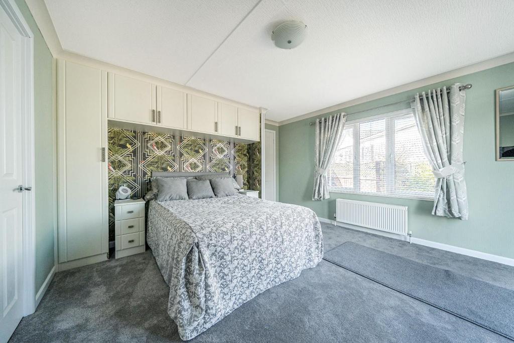 Bedroom One.jpg