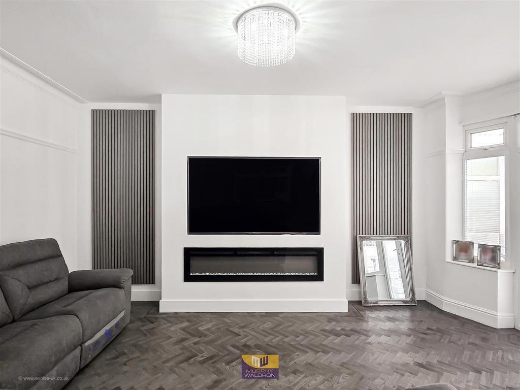 Rear Lounge/Dining