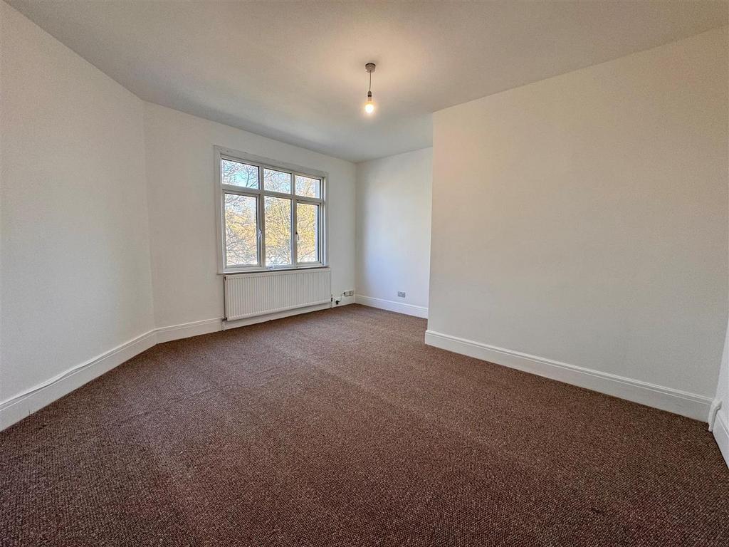 Living Room.jpg