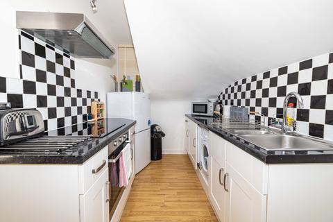 2 bedroom flat for sale, Old Dover Road, Canterbury, Kent, CT1