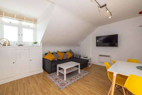 2 bedroom flat for sale, Old Dover Road, Canterbury, Kent, CT1