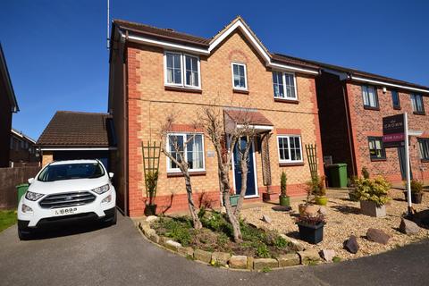 6 Ashworth Road, Pontefract, WF8 2UL
