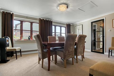 4 bedroom detached house for sale, St. Georges Grove, Northallerton